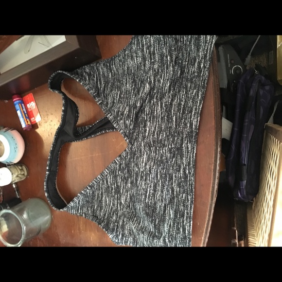 Victoria Secret sports bra - Picture 1 of 3